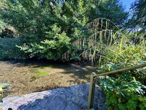 Photo 9- click for photo gallery